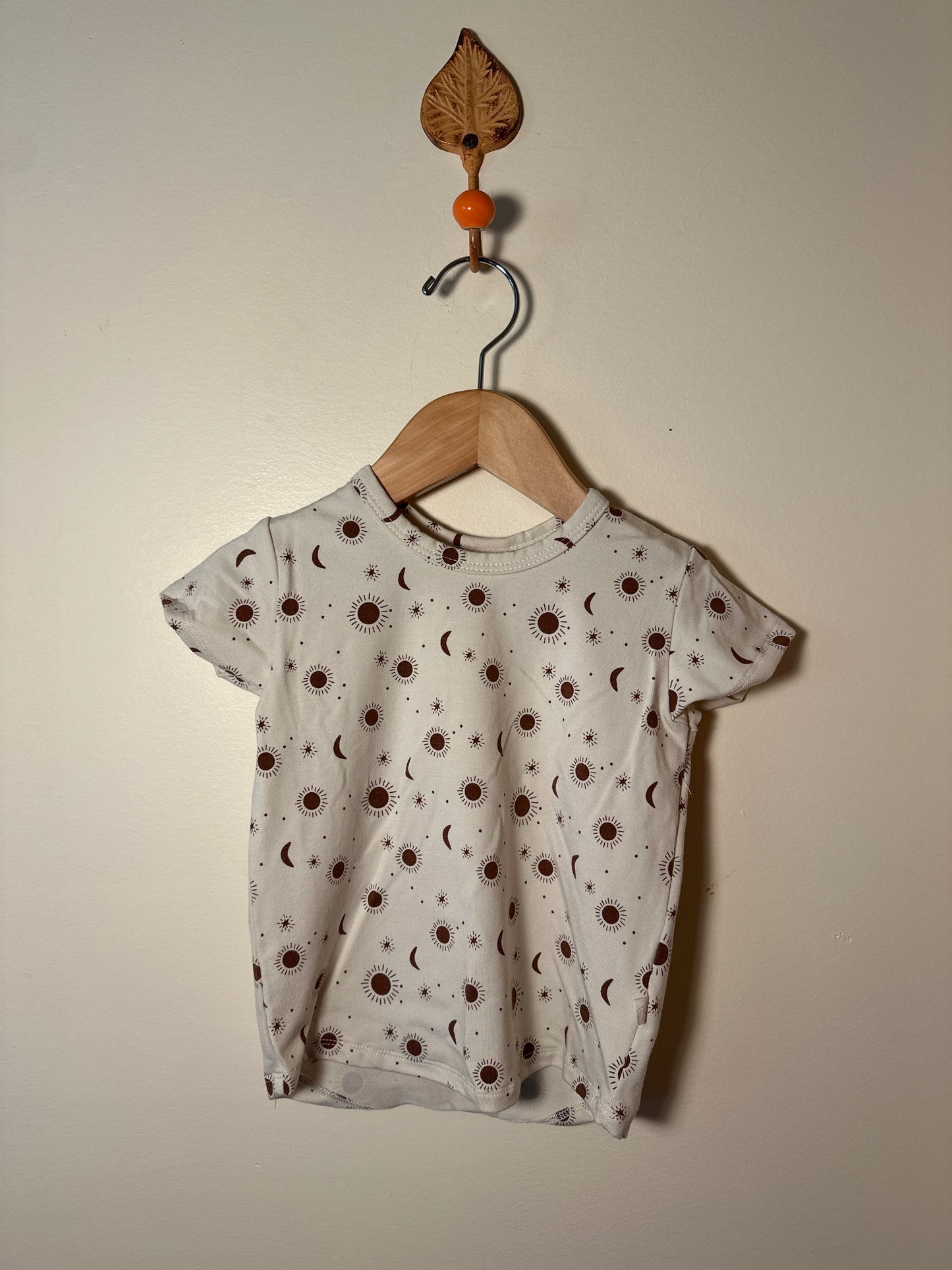 Jax & lennon Basic Tee Solar eclipse