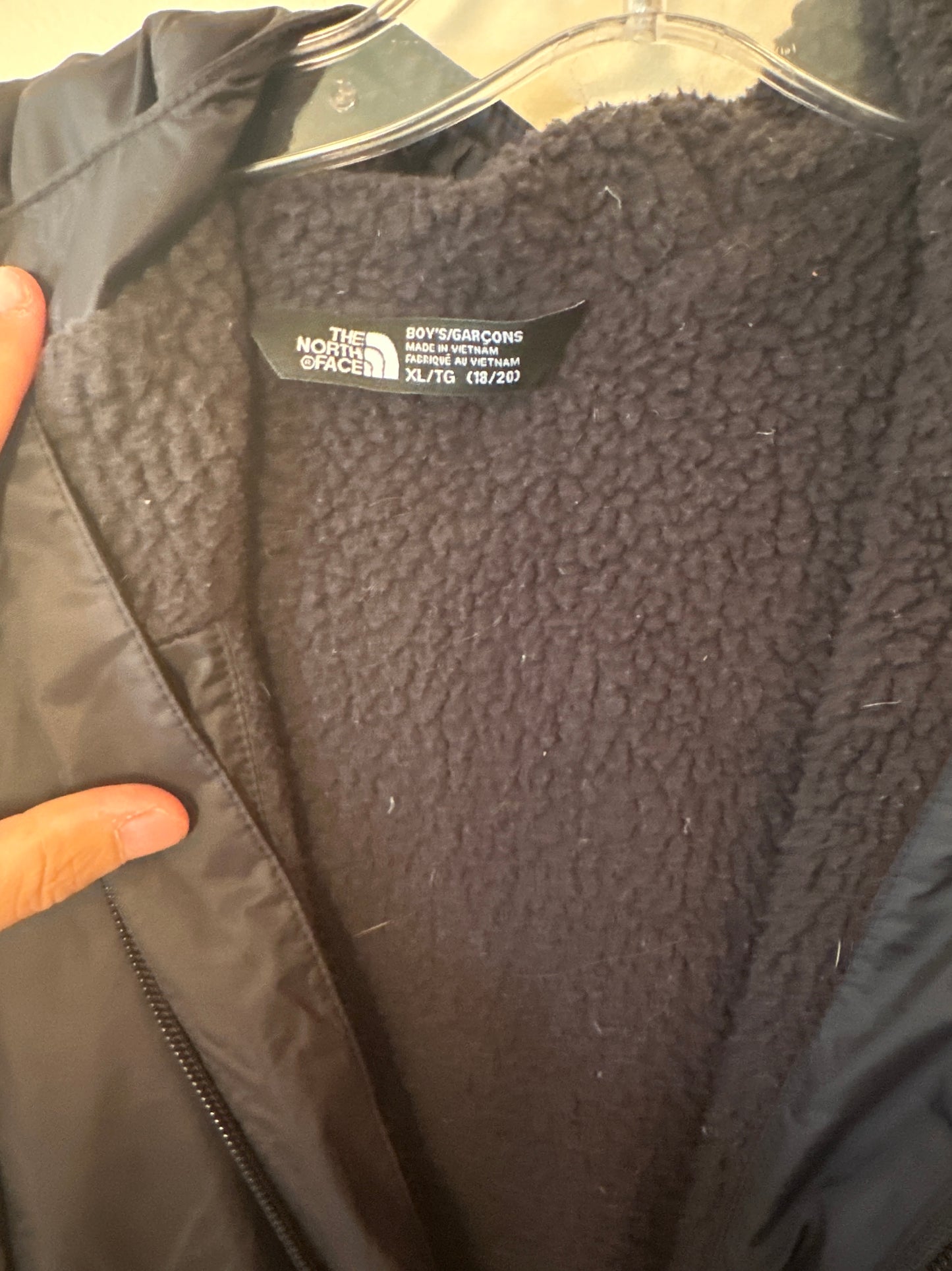 The North Face jacket XL ( 16-20y )