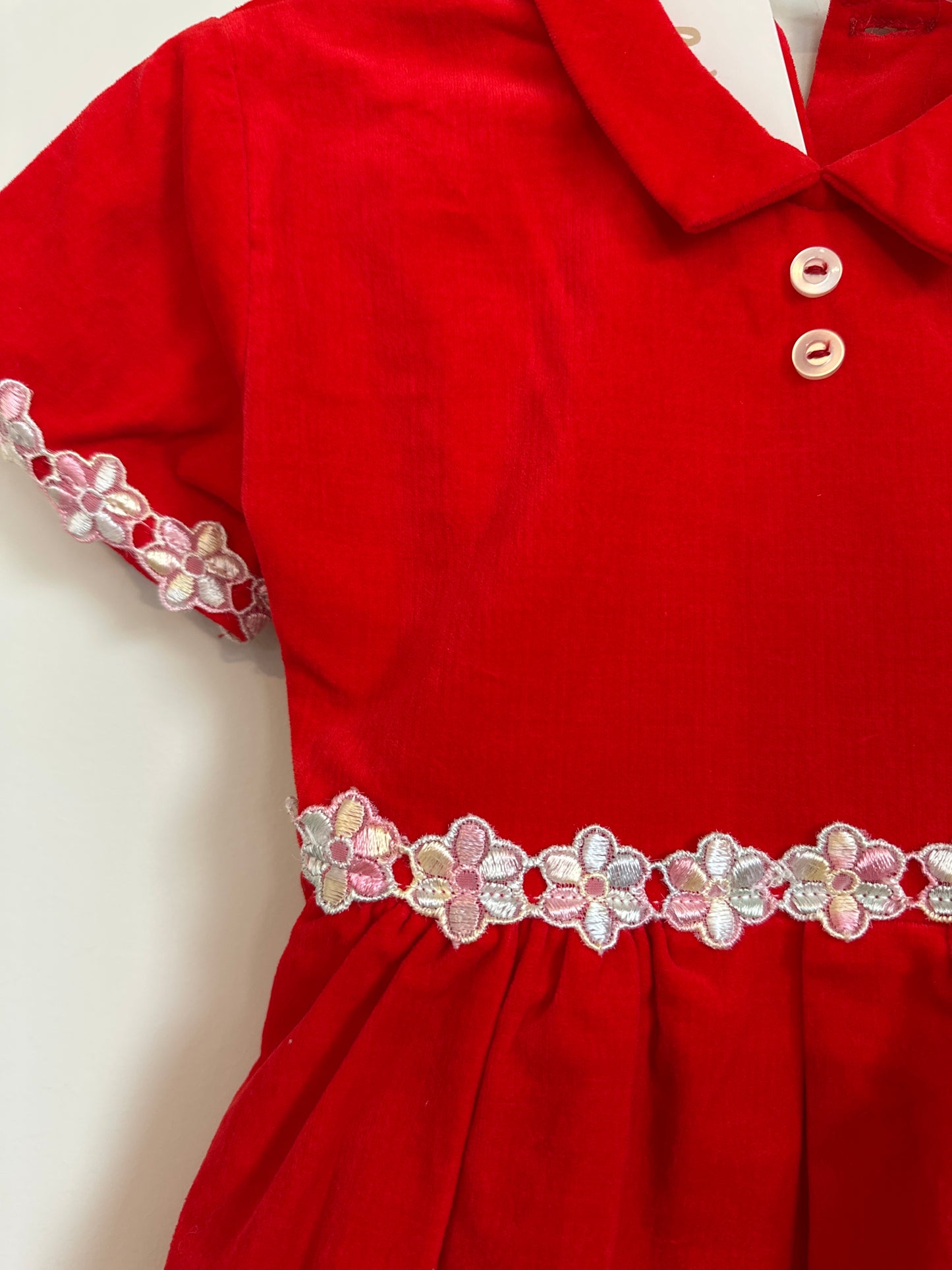 Vintage dress tag says 3 but fits like 2-4