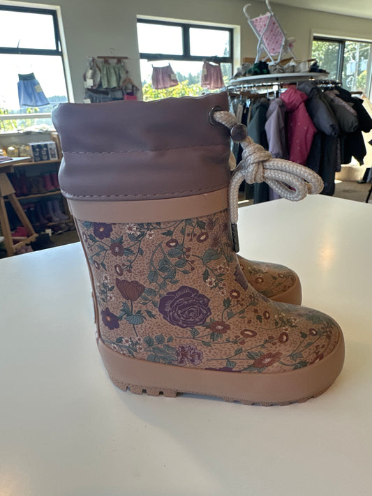 Wheat boots  eu size 22