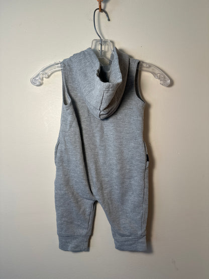 Kardashian romper 9m