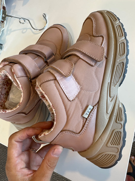 Wheat shoes eu size 40