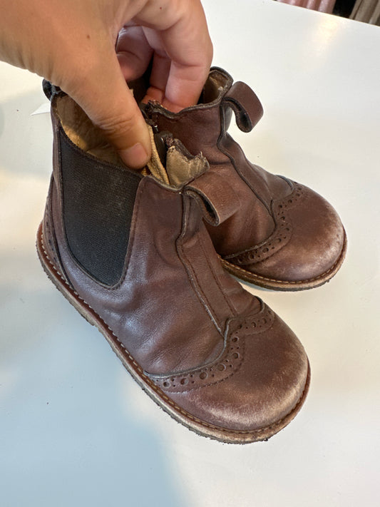 Angulus boots eu 24