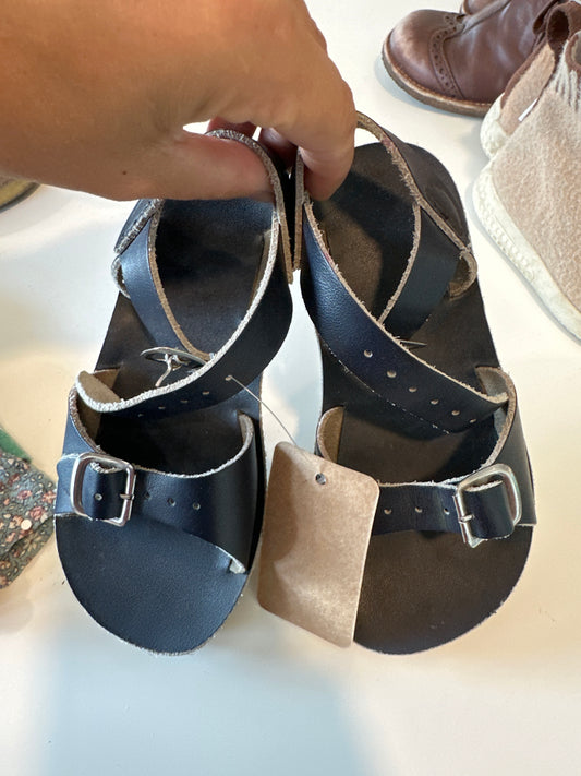 Salt water sandals 9