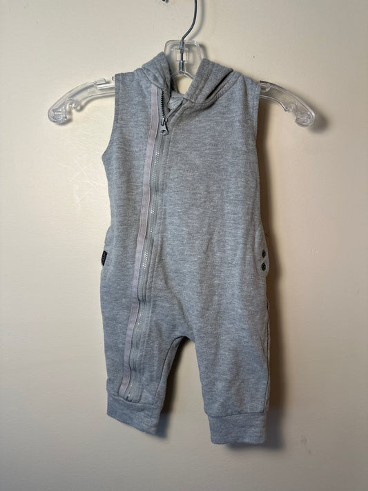 Kardashian romper 9m