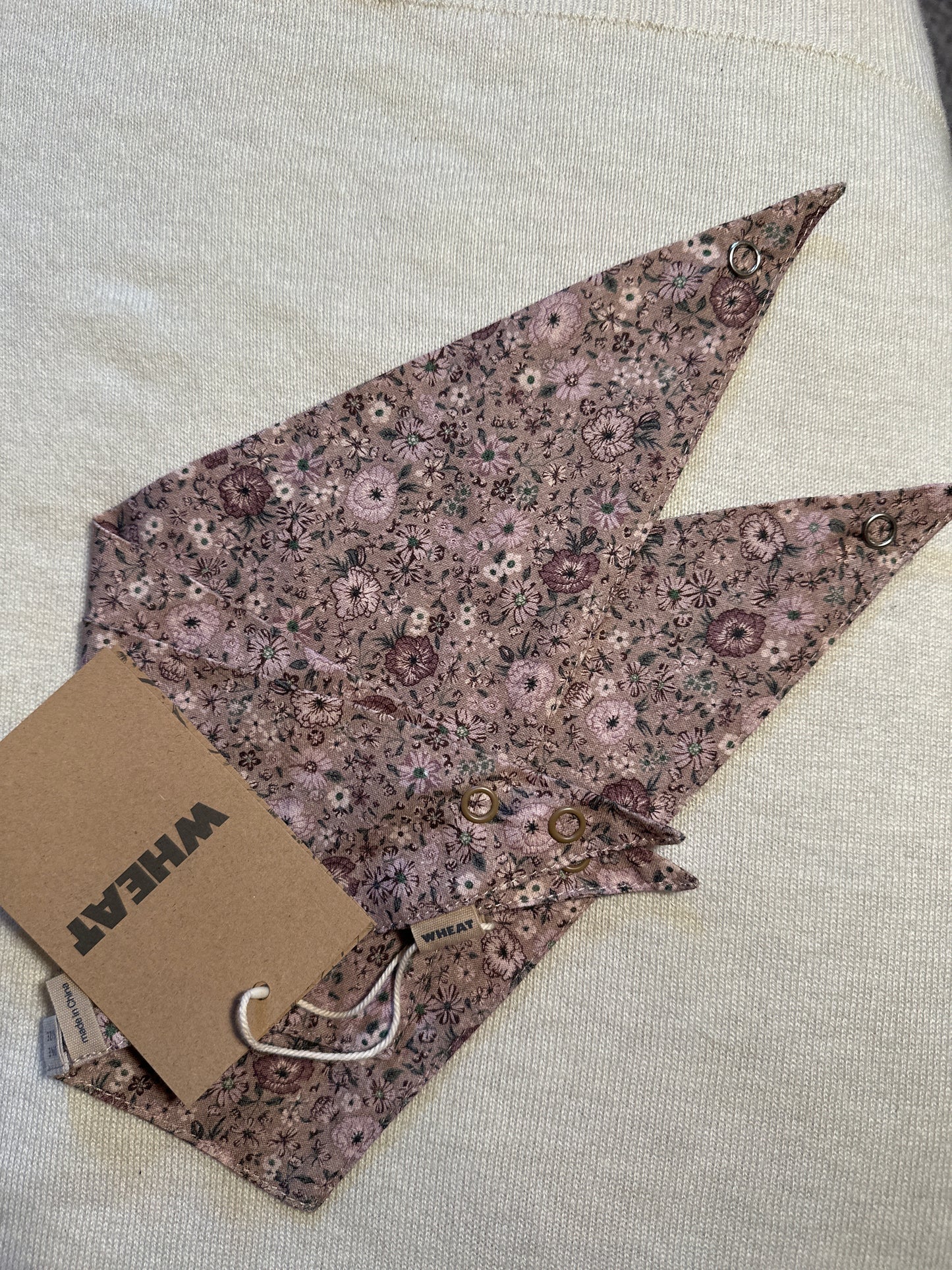Wheatkids Bibs set