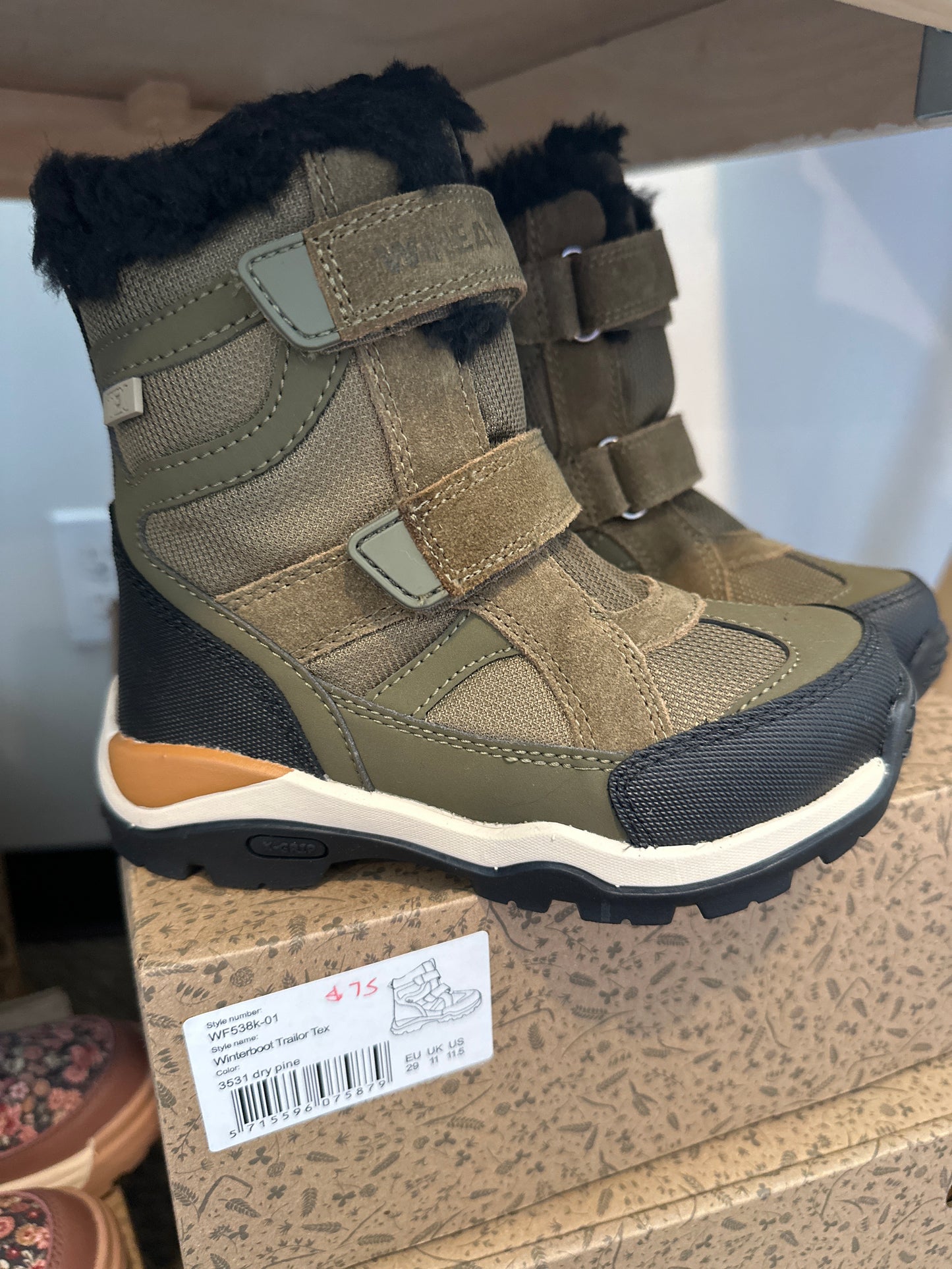 Wheat winter boots  us size 12.5