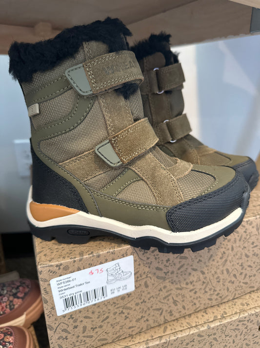 Wheat winter boots  us size 12.5