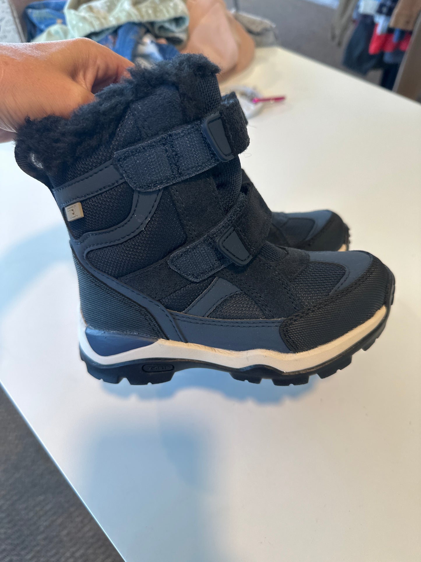 Wheat winter boots  us size 28
